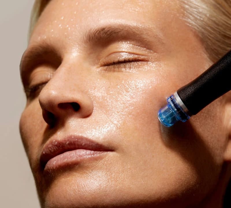 Soin du visage HydraFacial au cabinet